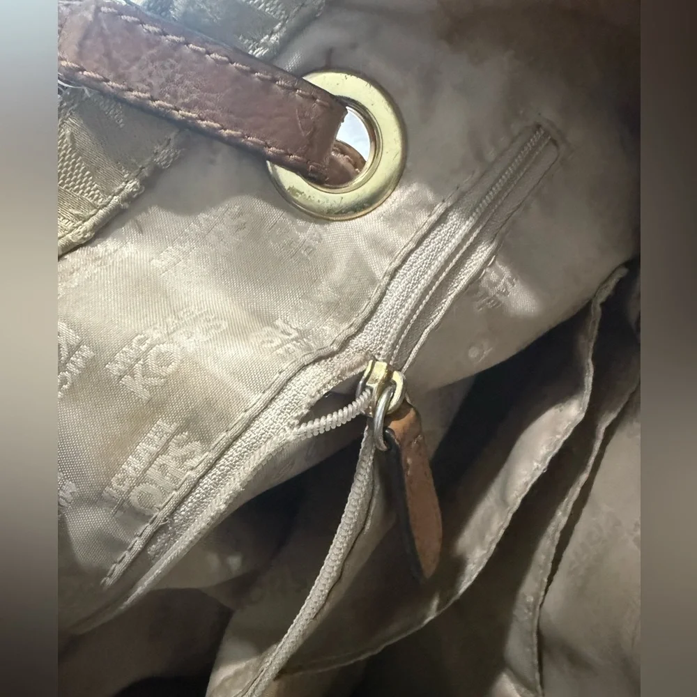 Michael Kors Brown Monogram‎ Tote Bag